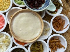 -包整·丝娃娃(一览甲秀楼风景店)