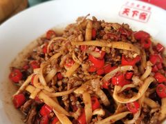 鱿鱼炒肉丝-天下客饭店(中山路店)