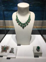 点击看大图 -北京七彩云南翡翠珠宝旗舰店(月坛店)