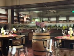 -肆海小川菜酒馆Wine Bistro (青年路店)