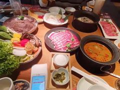 眷村元气牛尾锅底-呷哺呷哺(融创茂店)