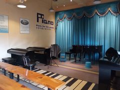 -朗韵钢琴学校(中环金界店)