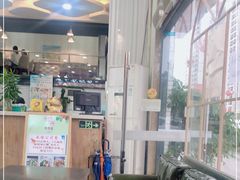 -猪肉佬中西餐厅(松佛路店)