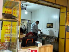 -文山荷鲜居(翠湖店)