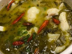 酸菜巴沙鱼-渝是乎酸菜鱼(龙旗购物中心店)