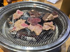 -青瓦餐厅·生鱼片·韩园烤肉(西塔店)