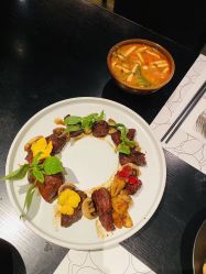 -母仪天下月子中心(光谷店)