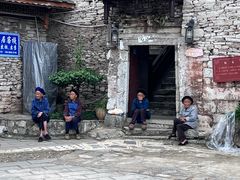 -高荡千年布依古寨旅游景区