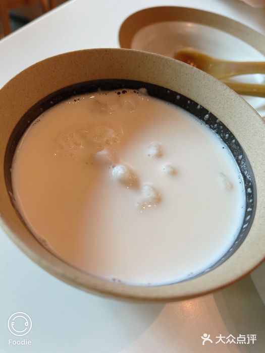 胡麻(静安嘉里店)奶白酒图片