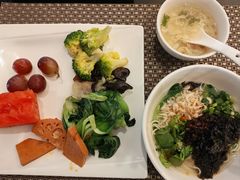 -上海虹桥西郊假日酒店