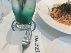 特调冰茶-Dazzling Cafe 蜜糖吐司专卖店