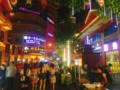 -吉庆街美食广场