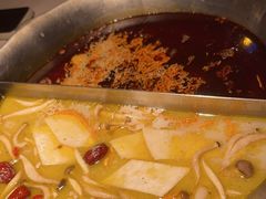 -九鼎轩脆毛肚火锅(三钢里店)