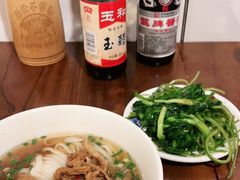 -矮子粉店1985·长沙米粉(湘春路店)