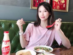 -何记花甲(海岸城旗舰店)