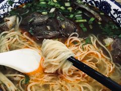 -陇上全荟兰州传统牛肉面(延吉路店)