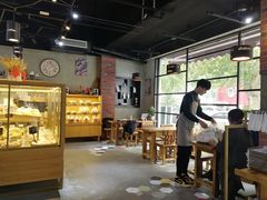 大堂-啊噗吐呦现场烘焙(麦凯乐店)