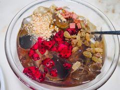 有葡萄干的冰粉-佬肥猫·浙江乡村菜(国华广场店)
