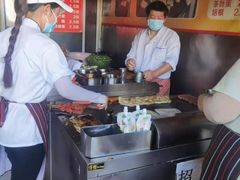 -海燕家人灌蛋饼(凤凰街店)
