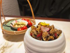 餐前小吃-假装苏杭·园林餐厅(陆家嘴中心店)