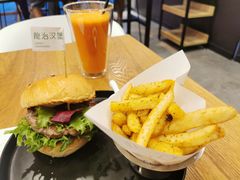 -龙治汉堡(中华城店)
