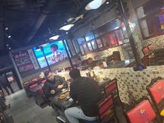 -马路牙子烧烤音乐酒馆(望京店)