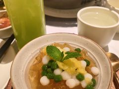 -左庭右院鲜牛肉火锅(七宝领展广场店)