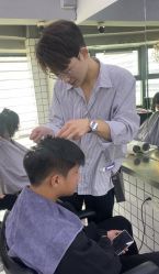 点击看大图 -宫铭烫发染发接发店