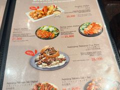 -BHC炸鸡(明洞总店)