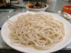 -沙枣树辣子鸡•新疆家常菜(喀什西路店)
