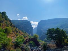 -苍山世界地质公园·石门关大峡谷