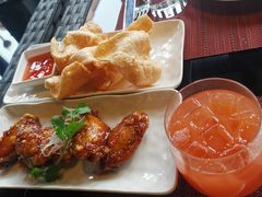-WOLFGANG PUCK KITCHEN & BAR(迪士尼小镇店)