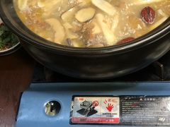 -宣威山野人家·云南菜·菌火锅(金碧店)