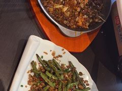 -川流不息·地道川菜·小龙虾(松东路店)