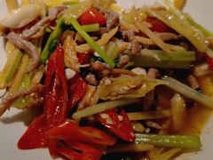 -江渔儿酸菜鱼·拔草餐厅(虎门君乐汇店)
