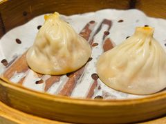 蟹粉小笼包-成隆行·蟹王府(九江路店)