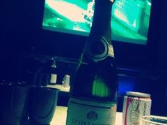 -百威KTV(恒福路店)