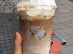 -瑞幸咖啡(解放碑英利大融城店)