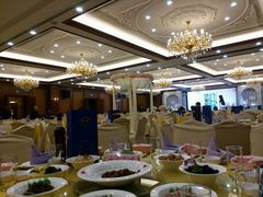 -山明水秀大饭店