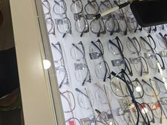-康利眼镜·蔡司战略合作店(龙泉书房店)