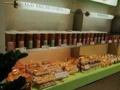 -顶东面包花园·生日蛋糕(太平店)