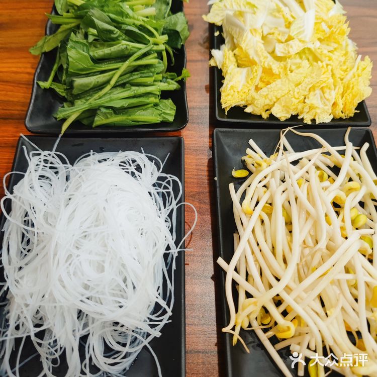 牛肉炖菜暖心味