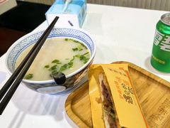 -驴公驴婆(曹杨店)