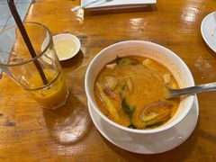 -两兄弟Song Pee Nong(2号店)