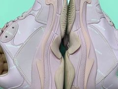 -京伟修鞋洗鞋奢侈品皮具护理店