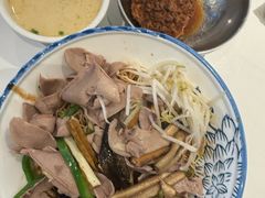 -镇南锅盖面馆(解放路店)