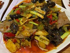 -兔槽江湖菜·重庆璧山兔(水围店)
