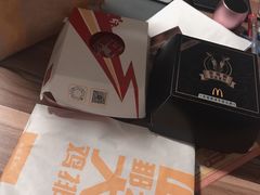 -麦当劳(杭州西湖银泰百货店)