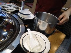 -炖四方东北铁锅炖·烧烤小龙虾(中豪国际店)