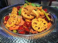 -辣尚瘾·烤鱼·新川菜(交大直营店)